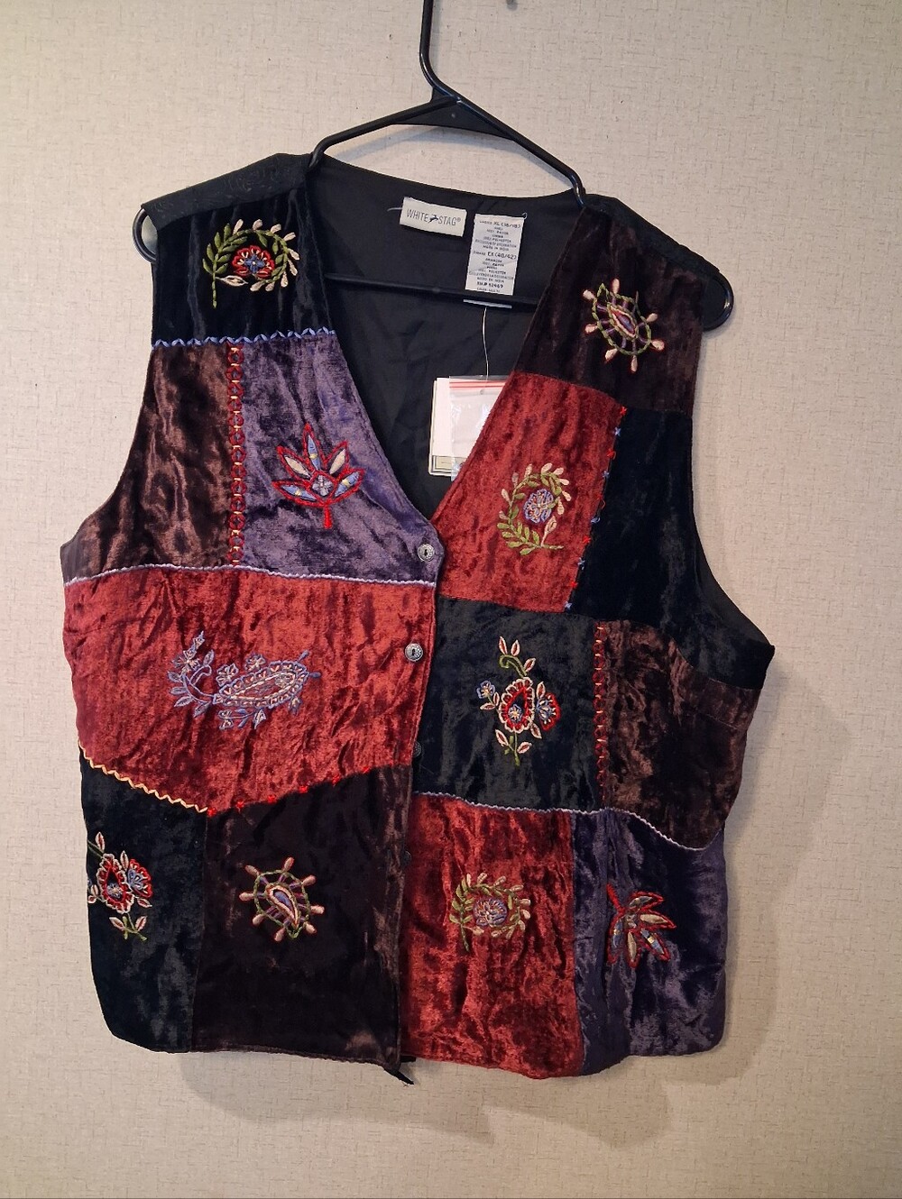 Vintage White Stag Velvet Patchwork Embroidered Vest - Red, Purple, Black Sz XL
